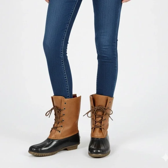 Madden Girl Flurry Red and Black Flannel Lined Full Back Zip Duck Winter Boots - Picture 3 of 6